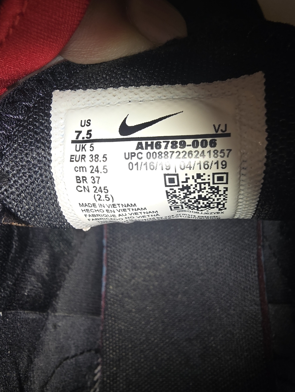 Nike Air Max 270 React Triple Black Women's Sneakers - Picture 4 of 5
